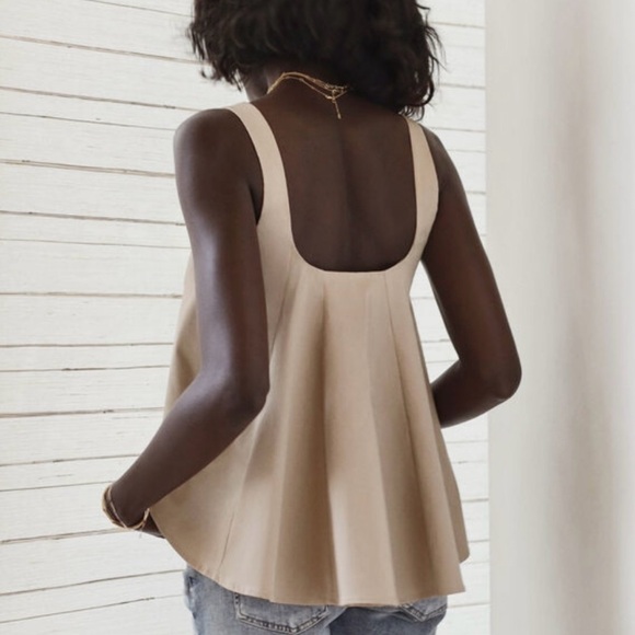 Club Monaco Women’s Top - L - Picture 2 of 3